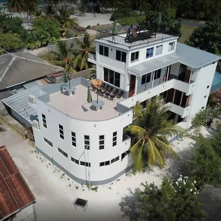 Hanifaru Beach Inn